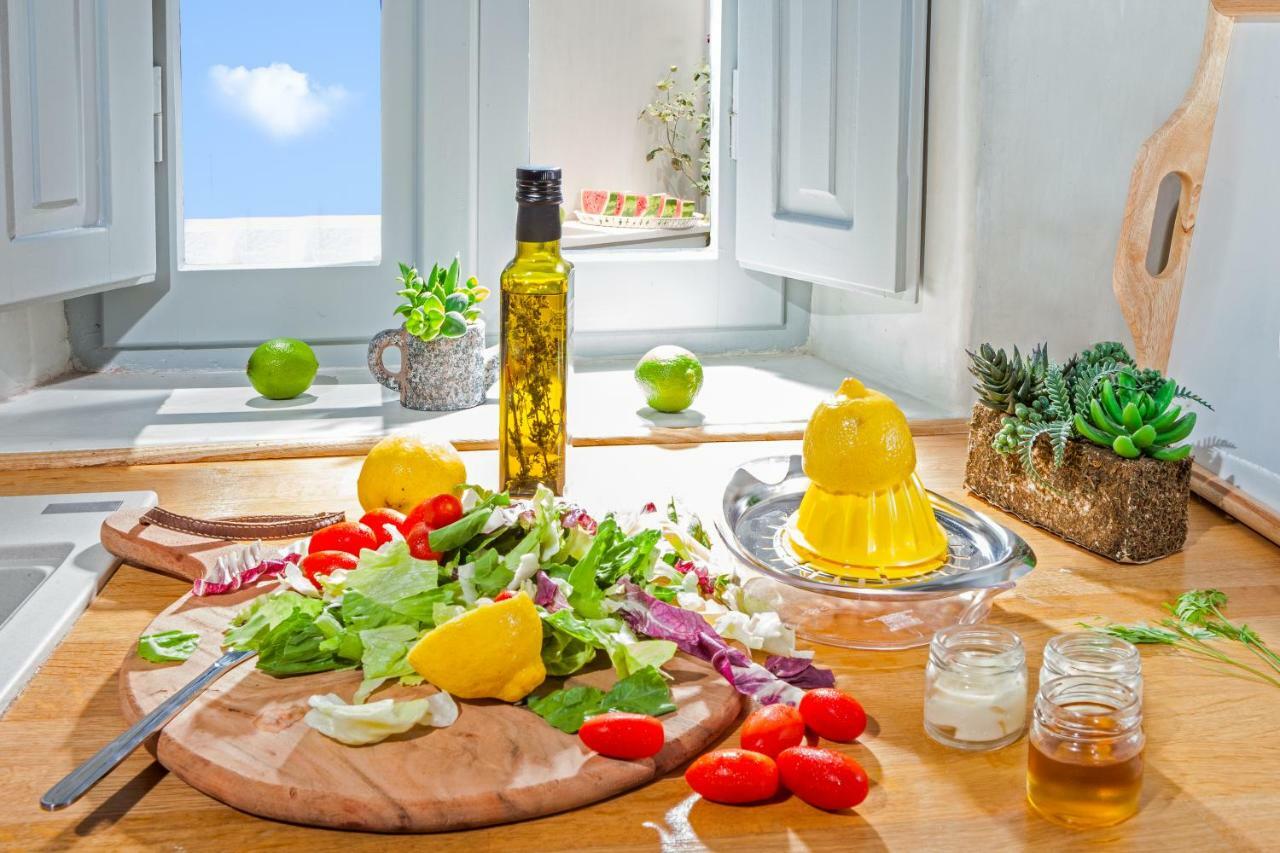 Sweet Nectar Villa With Hot Tub Pýrgos 外观 照片